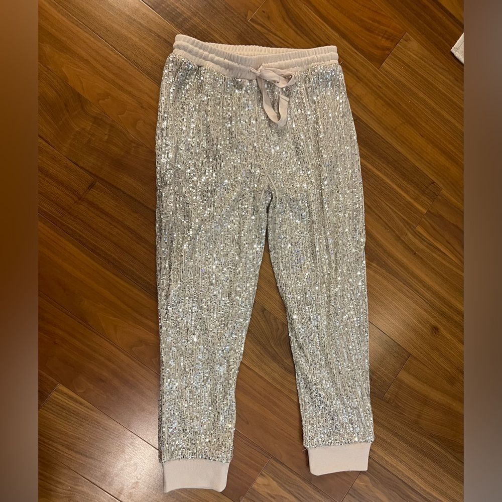 1 State womens sequin joggers size M